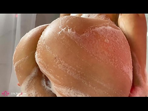 ❤️ 갈색 머리 자위 여자 가 진동 하기 강렬한 오르가즘 에 샤워기 ️ 항문 포르노 우리 ko.tuberxxx.ru ❌️❤